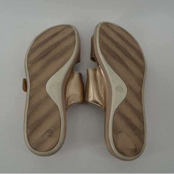 Cloudsteppers Clarks Size 9 June Tide Gold Metallic Slides - Picture 10 of 14
